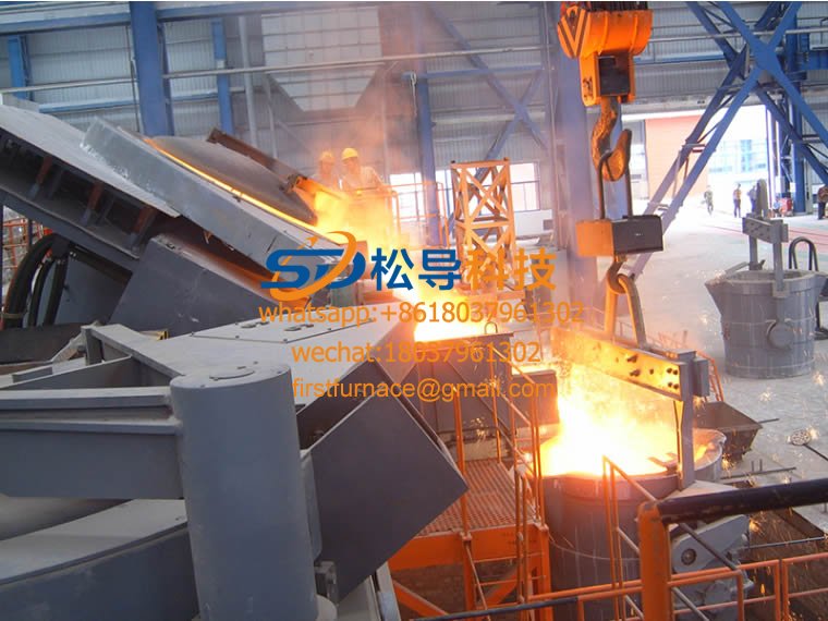 Iron and steel smelting furnace