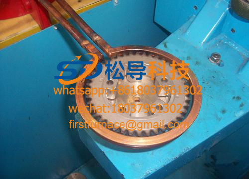 Heat treatment process of flywheel ring gear high frequency quenching equipment